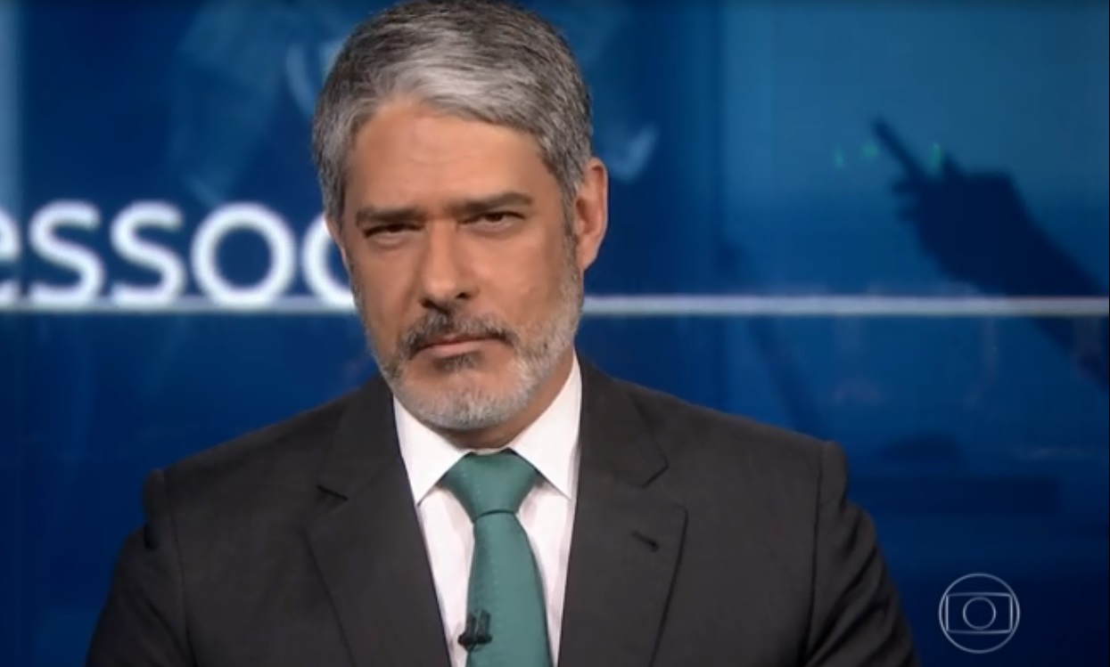 Veja qual foi o anúncio de William Bonner no Jornal Nacional; Renata chorou