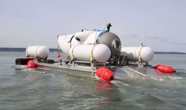 Passageiros de submarino desaparecido têm menos de 20 horas de oxigênio