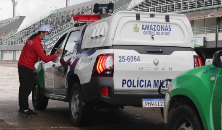 Profissionais das Forças Armadas são incluídos em vacinação no Amazonas