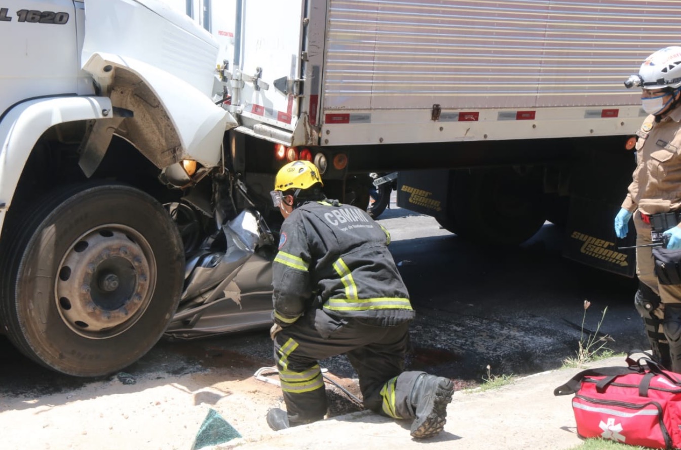 Adolescente é 2ª vítima de acidente em Manaus; madrasta e enteada morreram