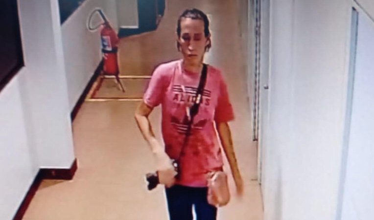 Homem é preso por roubar R$ 12 mil em equipamentos fotográficos e vender por R$ 50 em Manaus