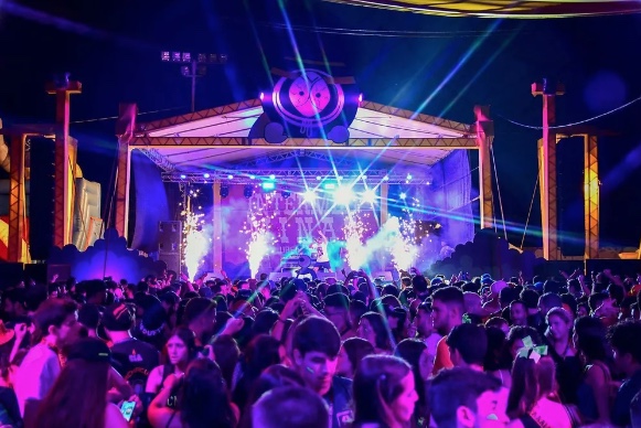 Estudante de medicina invade escola e defeca em bebedouro infantil durante evento