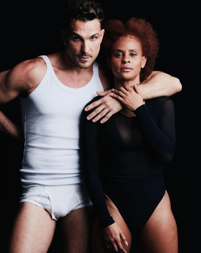 Igor Rickli revela casamento aberto e bissexual com ex-Rouge Aline Wirley