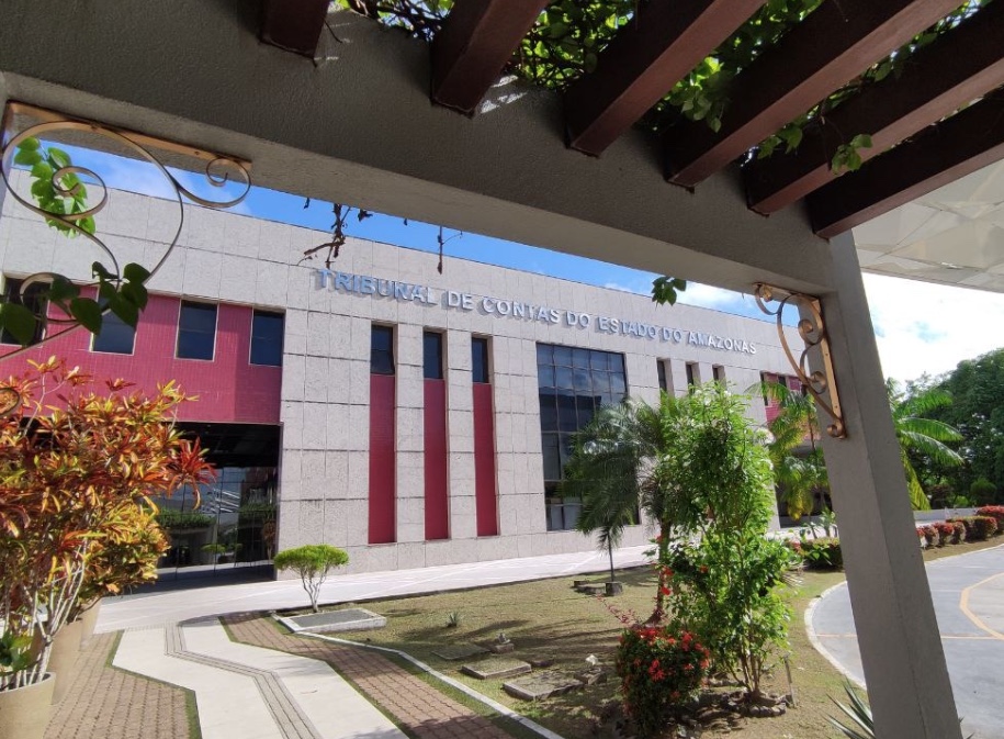 Mais de 1,3 mil candidatos farão provas para residência do TCE neste domingo em Manaus