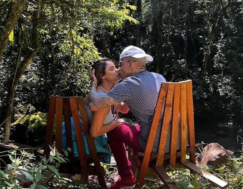 Lexa anuncia reconciliação com MC Guimê: “te amo"