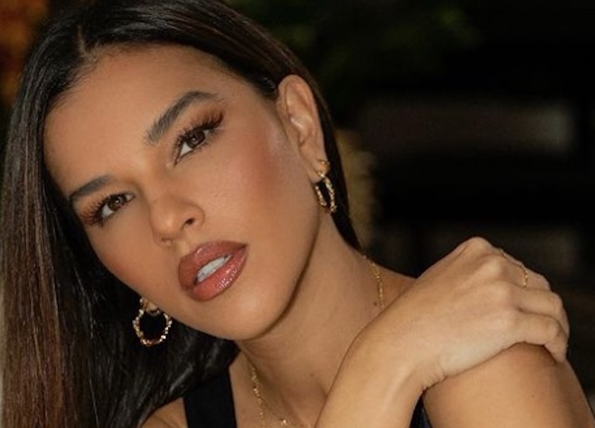 Mariana Rios desabafa após perder 30% da audição por doença causada pelo estresse