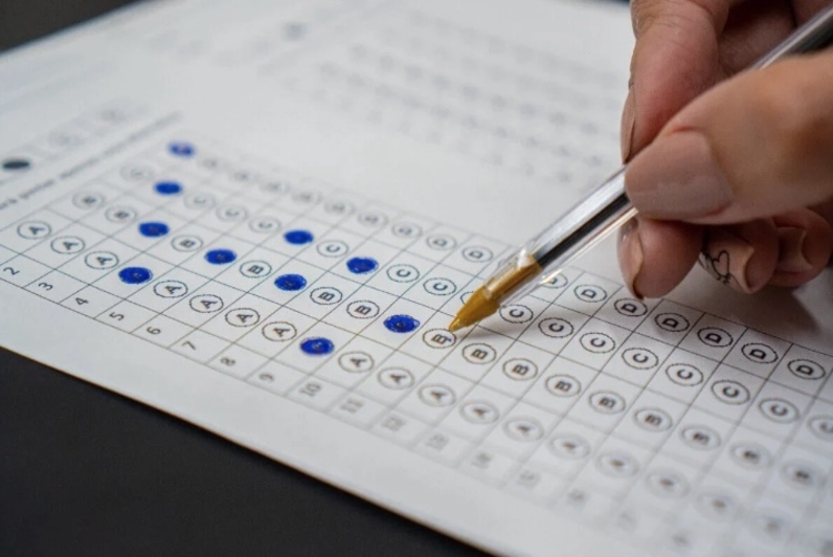 Prefeituras do Amazonas abrem concursos públicos; confira