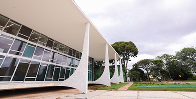 STF condena mais 26 pessoas pelos atos antidemocráticos de 8/1