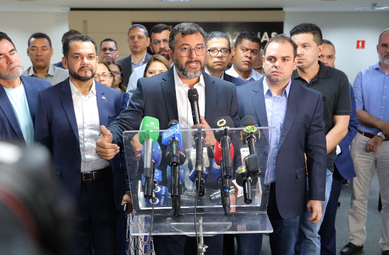 Quase 30 secretarias e órgãos do AM terão reajuste salarial, anuncia governador Wilson Lima 