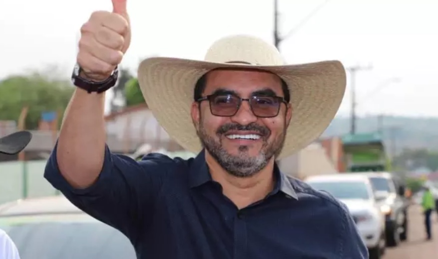 Governador do Tocantins é investigado por desvio de valores de cestas básicas