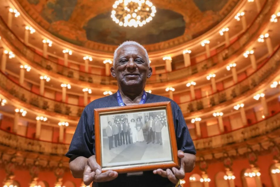 Morre Raimundo Nonato, o servidor mais antigo do Teatro Amazonas