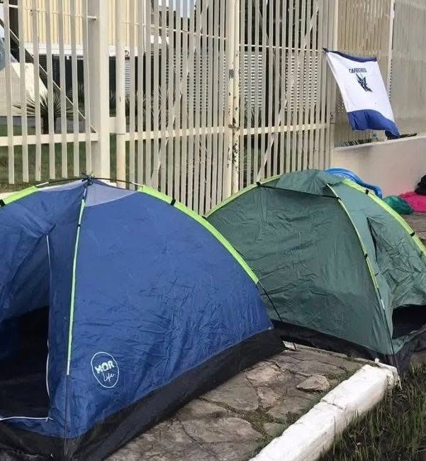 Parintins define regras de acesso ao bumbódromo e proíbe aluguel de filas