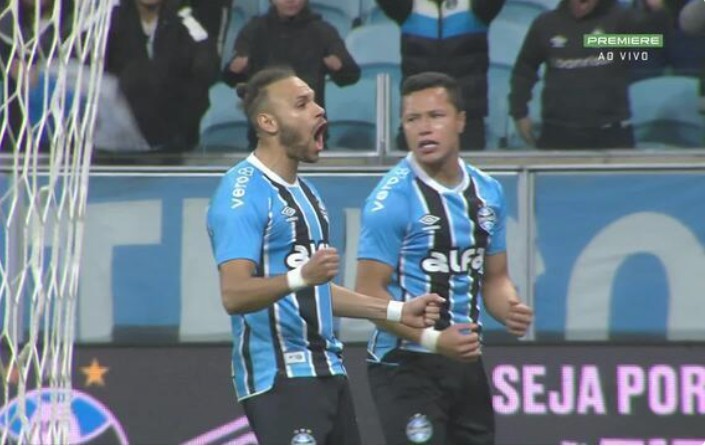 Grêmio vence Fortaleza com dois pênaltis em 6 minutos