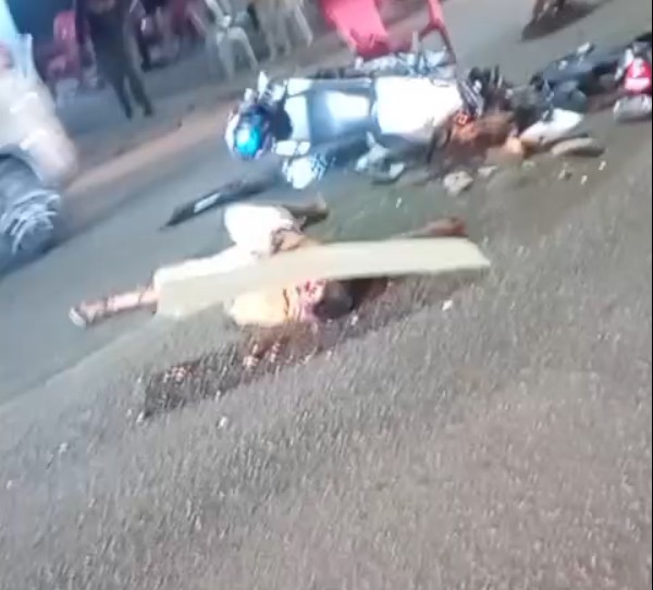 Motociclista tem cabeça destruída ao colidir com caminhão de lixo no Educandos