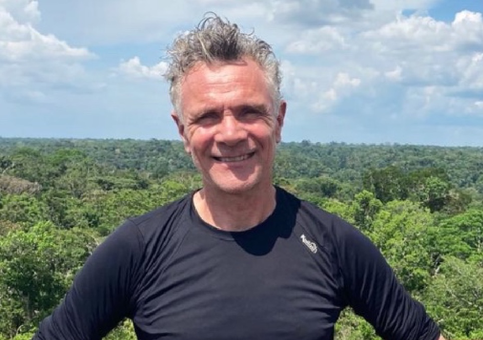 Dom Phillips escrevia livro sobre como salvar a floresta e registrava paisagem; ‘Amazônia, sua linda'