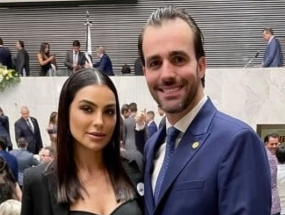 Cintia Chagas fala pela 1ª vez sobre denúncia contra Lucas Bove e diz temer ameaças: 'ele tem uma arma'