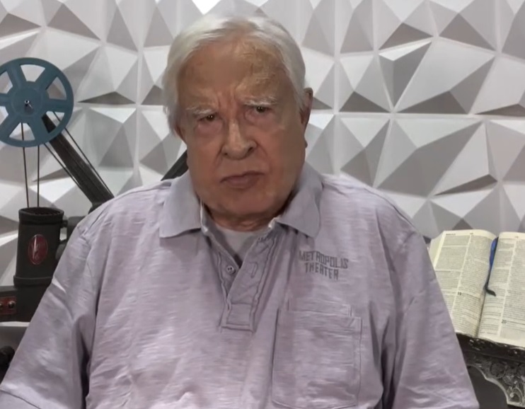 Deserdados, filhos de Cid Moreira estimam fortuna em R$ 60 milhões e citam danos psicológicos 