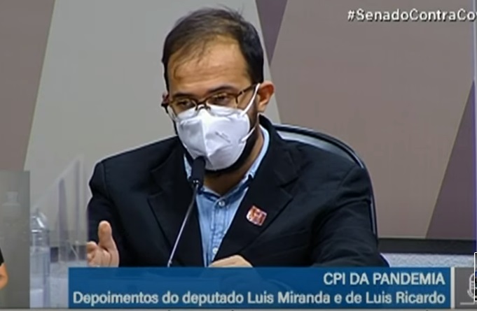 Servidor diz que informou Bolsonaro nome de 3 pessoas que o pressionaram por contrato da Covaxin