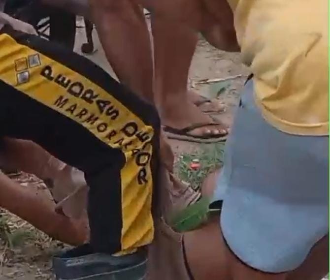 Árvore cai em cima de homem durante tempestade no Amazonas