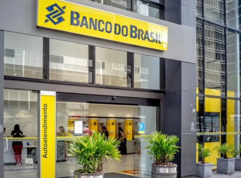 Funcionário do Banco do Brasil é preso ao ser pego roubando dados de clientes no RJ