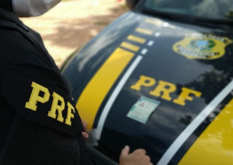 Motorista apresenta identidade falsa ao cair em blitz e acaba preso na BR-319