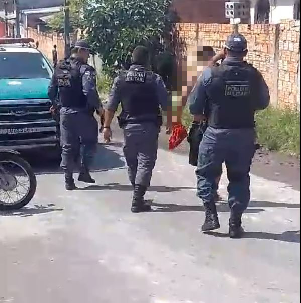 Assaltante tenta se passar por esposo de vítima para fugir de espancamento em Manaus