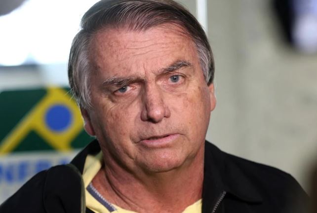 PF encontra nova joia negociada ilegalmente por aliados de Bolsonaro nos EUA