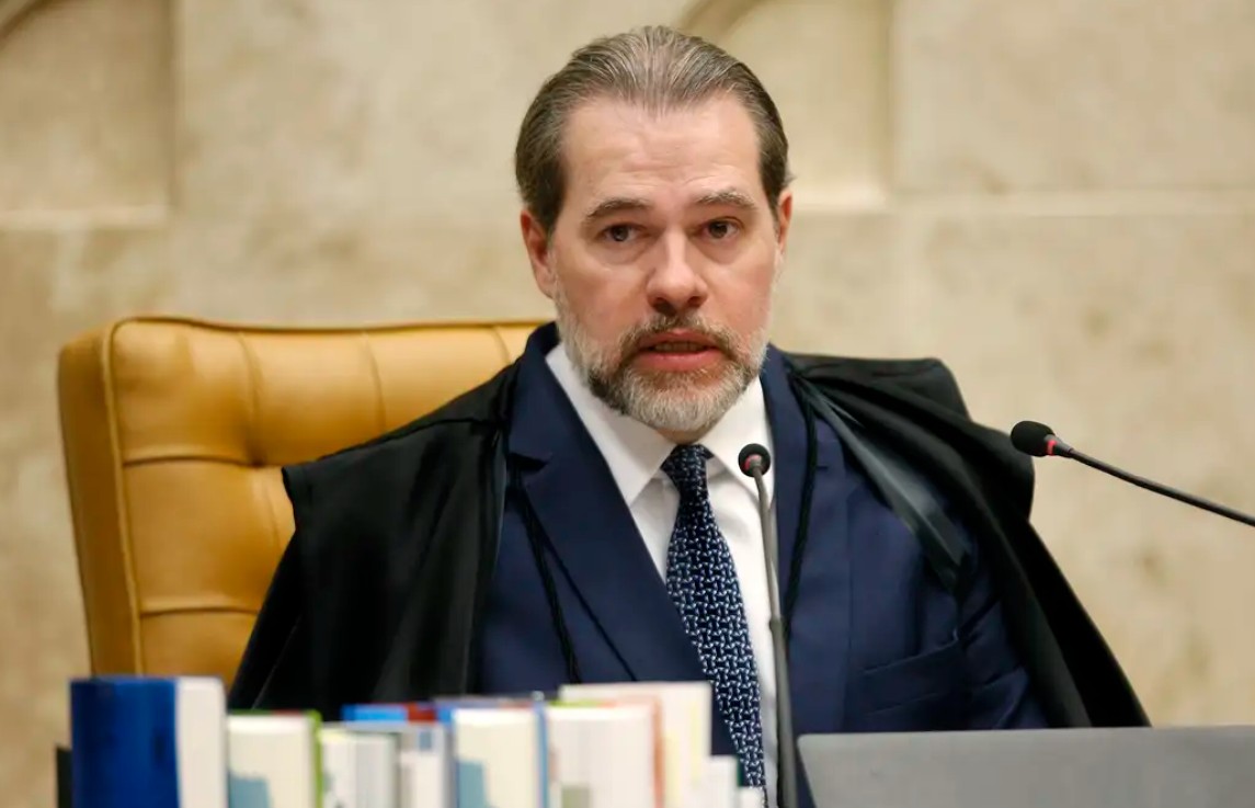 Ministro Toffoli deixa relatoria de caso envolvendo Banco Master