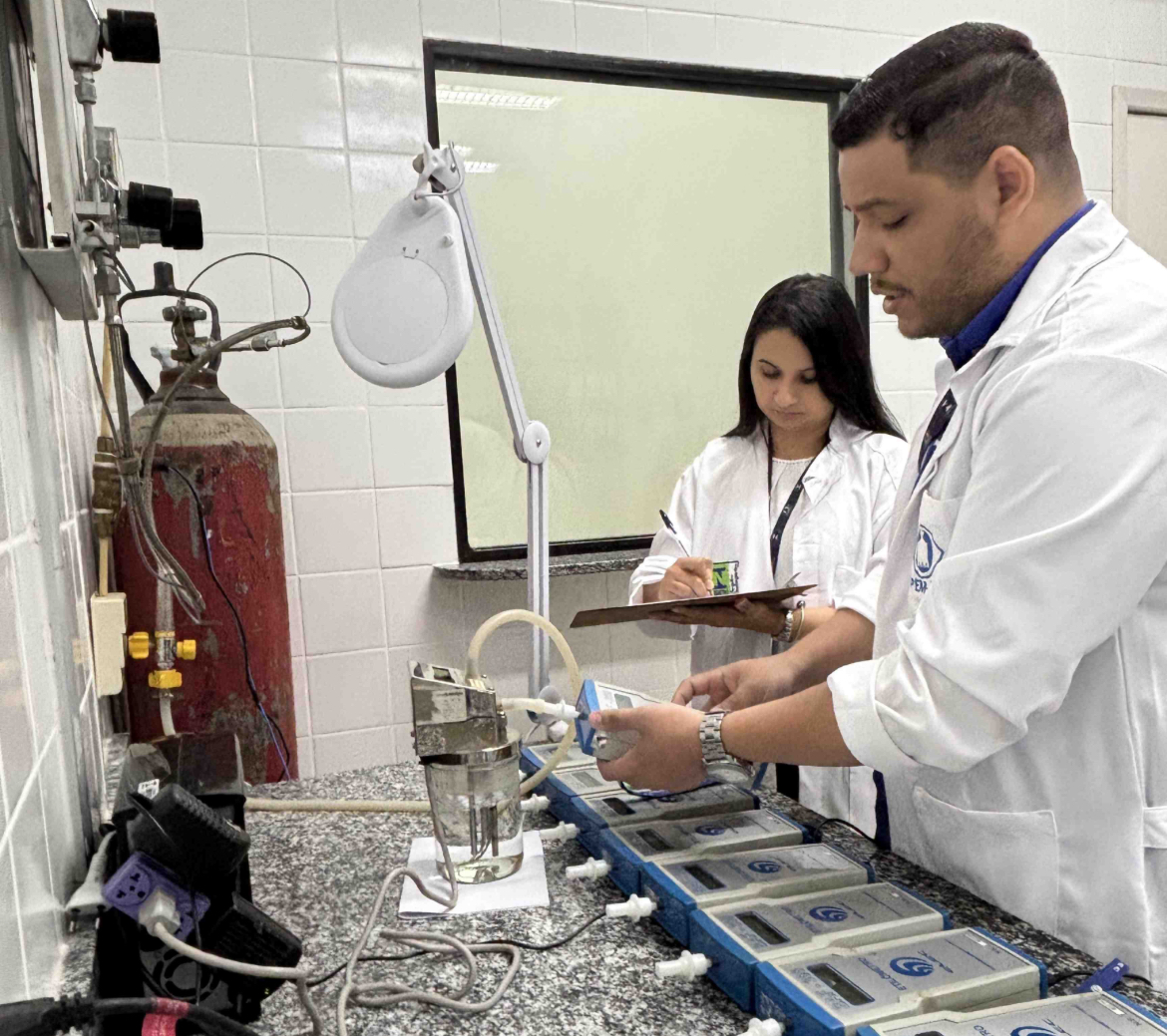 Ipem-AM verifica ‘bafômetros’ que serão utilizados pelo Detran durante Festival de Parintins