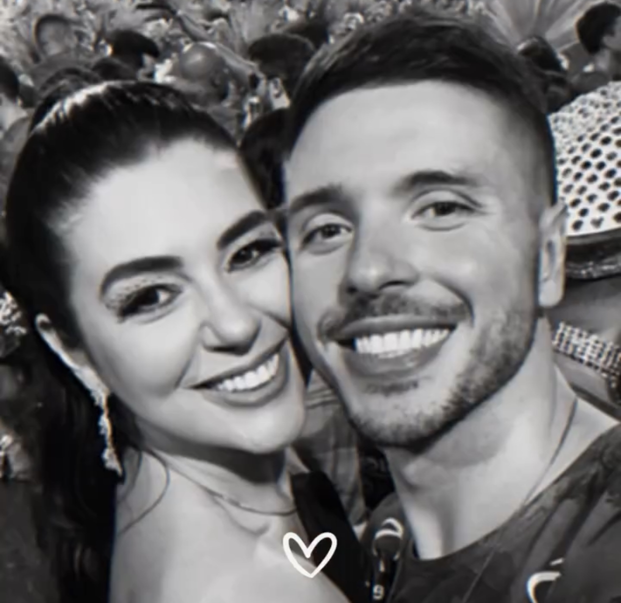 Vivian Amorim anuncia fim do noivado com Leo Hirschmann