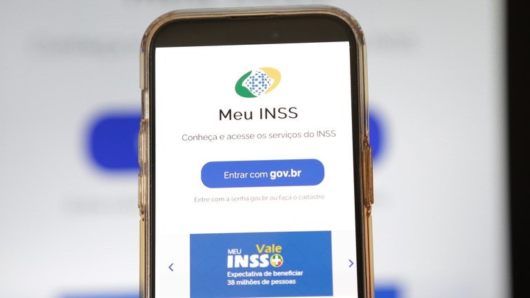 Procon Amazonas identifica descontos indevidos do INSS e associações são denunciadas