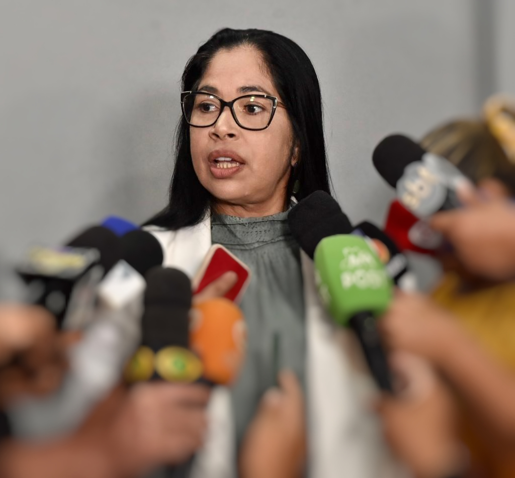 Mãe deixa filho de 4 anos sozinho em casa e criança é atacada por pitbull no São José