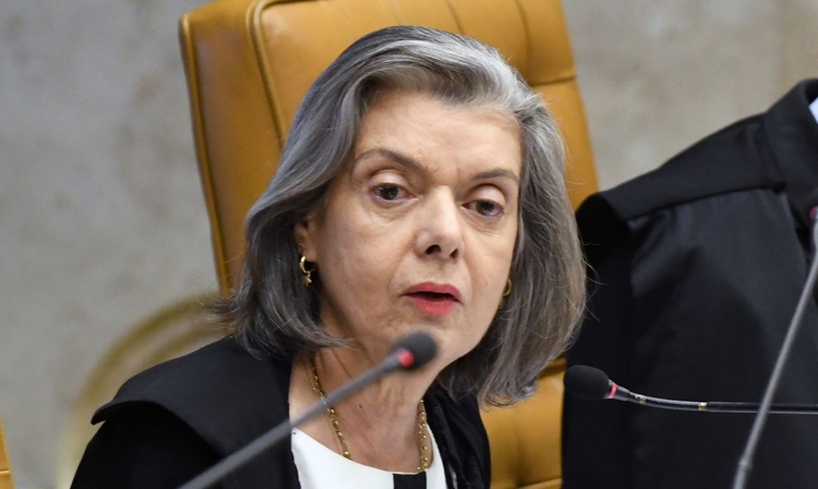 Cármen Lúcia é eleita presidente do TSE e assume em junho na vaga de Moraes