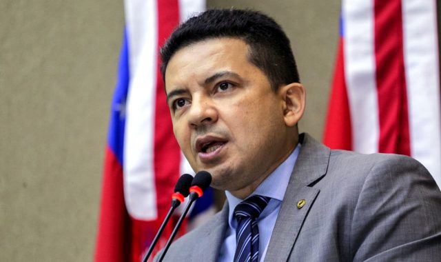 Delegado Péricles pede auditoria na Seai após prisão de secretário em Manaus