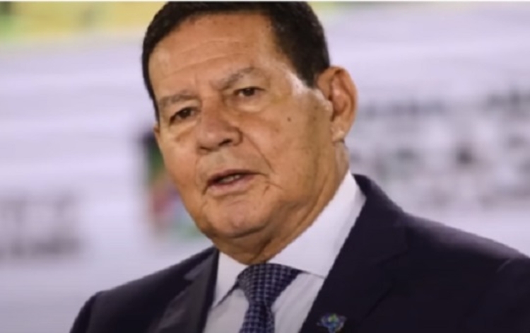 Mourão crítica membros dos 3 Poderes e não cita nome de Bolsonaro nem Lula em pronunciamento