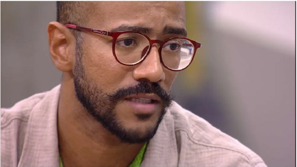 Ricardo diz a Gabriel que não será mais seu aliado após situação do brother com Bruna Griphao