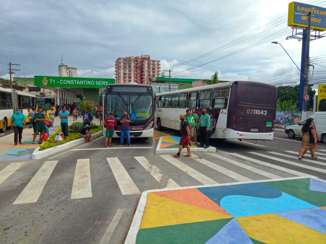 Rodoviários ameaçam paralisar 100% da frota durante manifestação em Manaus