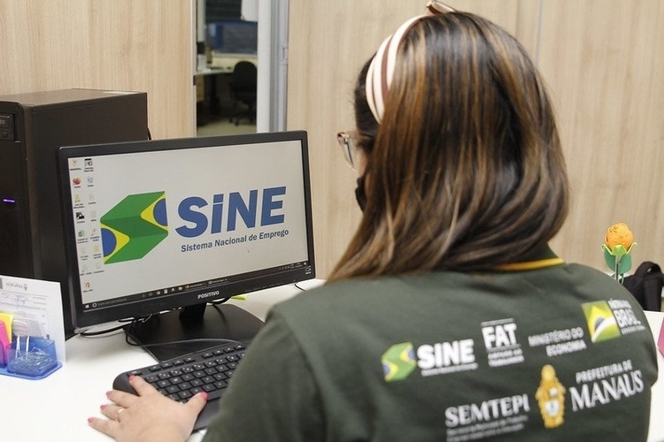 Gerente e mais: confira as 169 vagas de emprego desta quinta