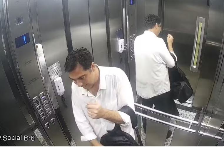 Homem preso por matar vizinho ameaçava moradores com marreta e faca em residencial 