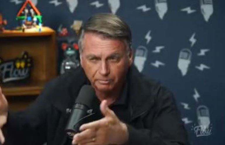 Bolsonaro confirma ato em Manaus em defesa de investigados do 8 de janeiro