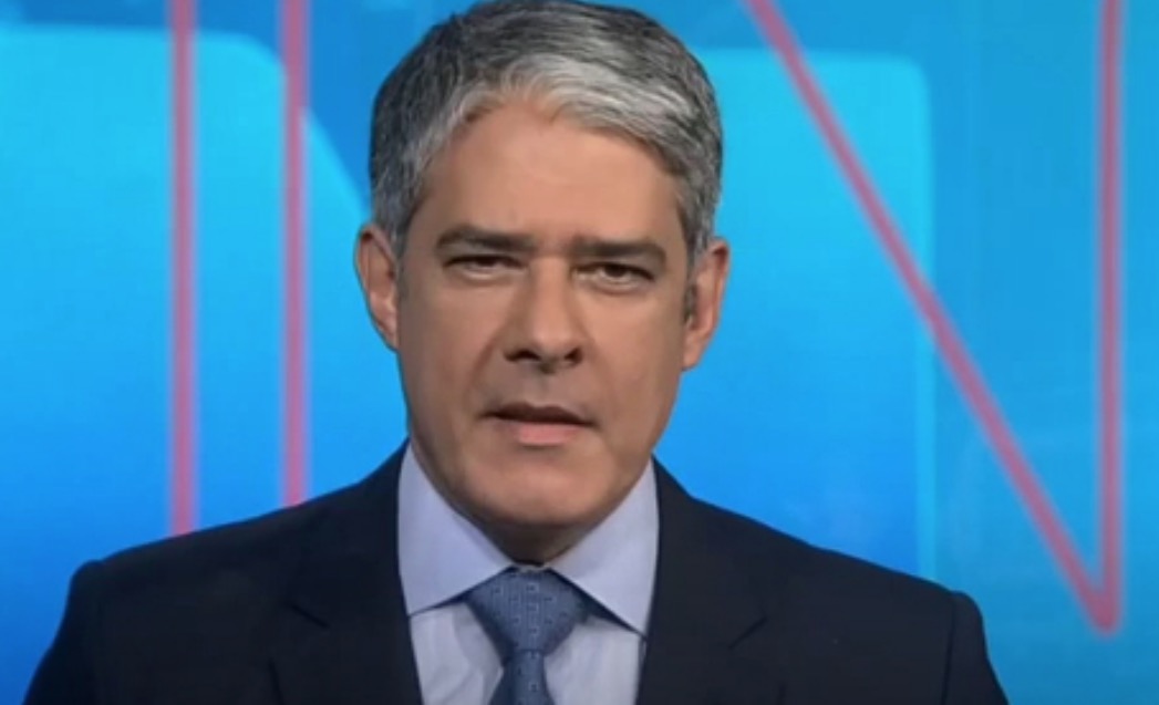 Após negar boatos, William Bonner vai deixar bancada do Jornal Nacional