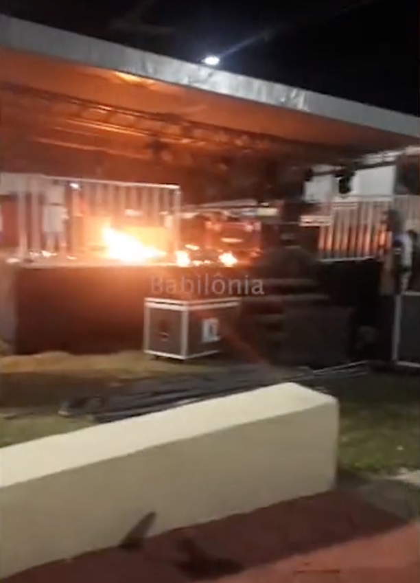 Polícia deve investigar incêndio em palanque de Wilson Lima no Amazonas; vídeo