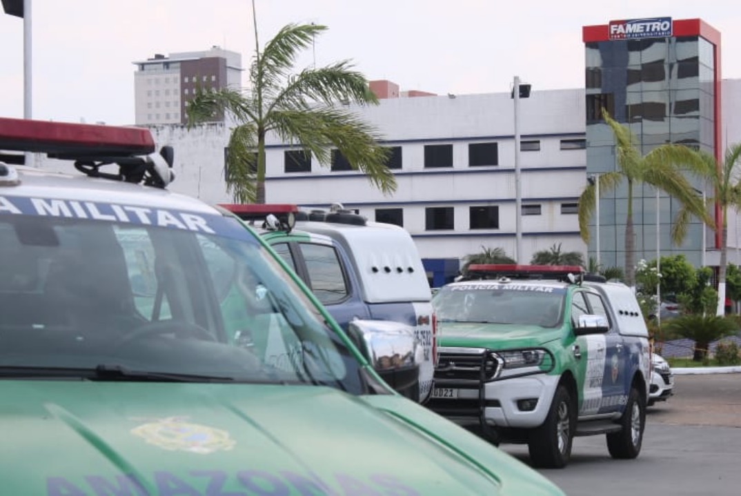 Polícia confirma que funcionário da Fametro esfaqueou mulher e dá detalhes 