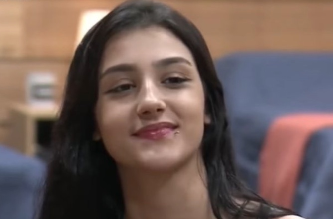 Bia é questionada sobre treino com Adriano Imperador: 'de outra forma'