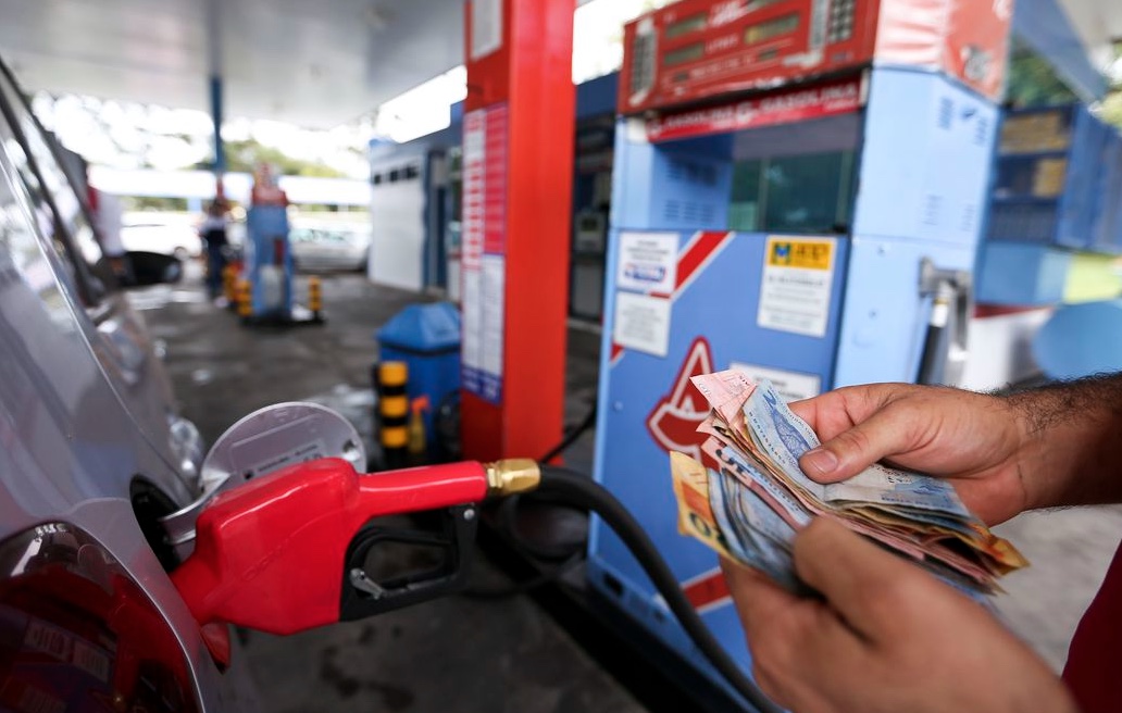 Gasolina em Manaus é a 7ª mais cara do Brasil, diz ANP