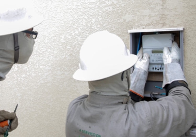 Amazonas Energia deve indenizar consumidor em caso de inspeção em medidor