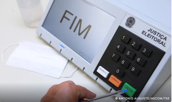 Eleitores devem justificar ausência de voto no 1º turno até quinta-feira