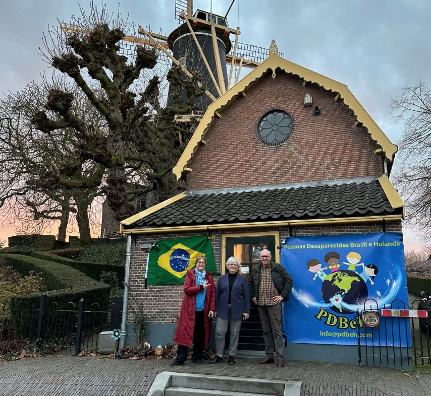 Projeto 'DNA Mães do Brasil' ajuda brasileiras a encontrar filhos biológicos pelo mundo