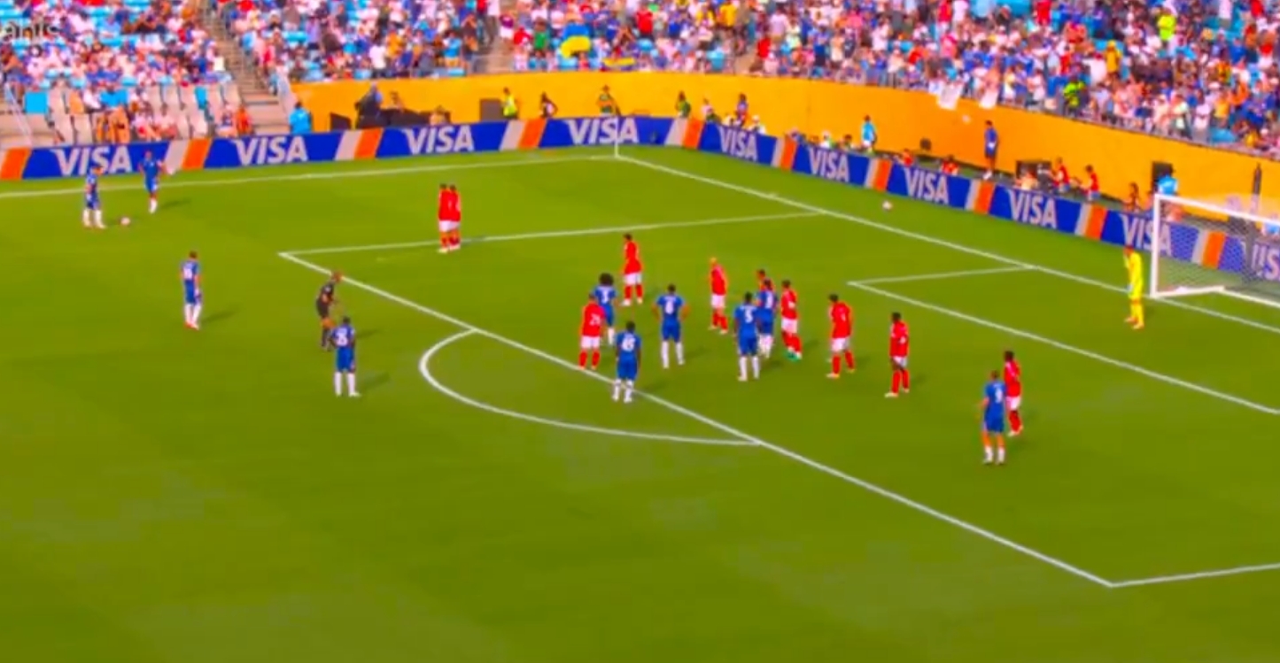 Partida entre Chelsea e Benfica é suspensa por condições climáticas