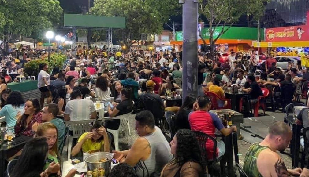 Casos de covid disparam e Amazonas se aproxima novamente da fase vermelha